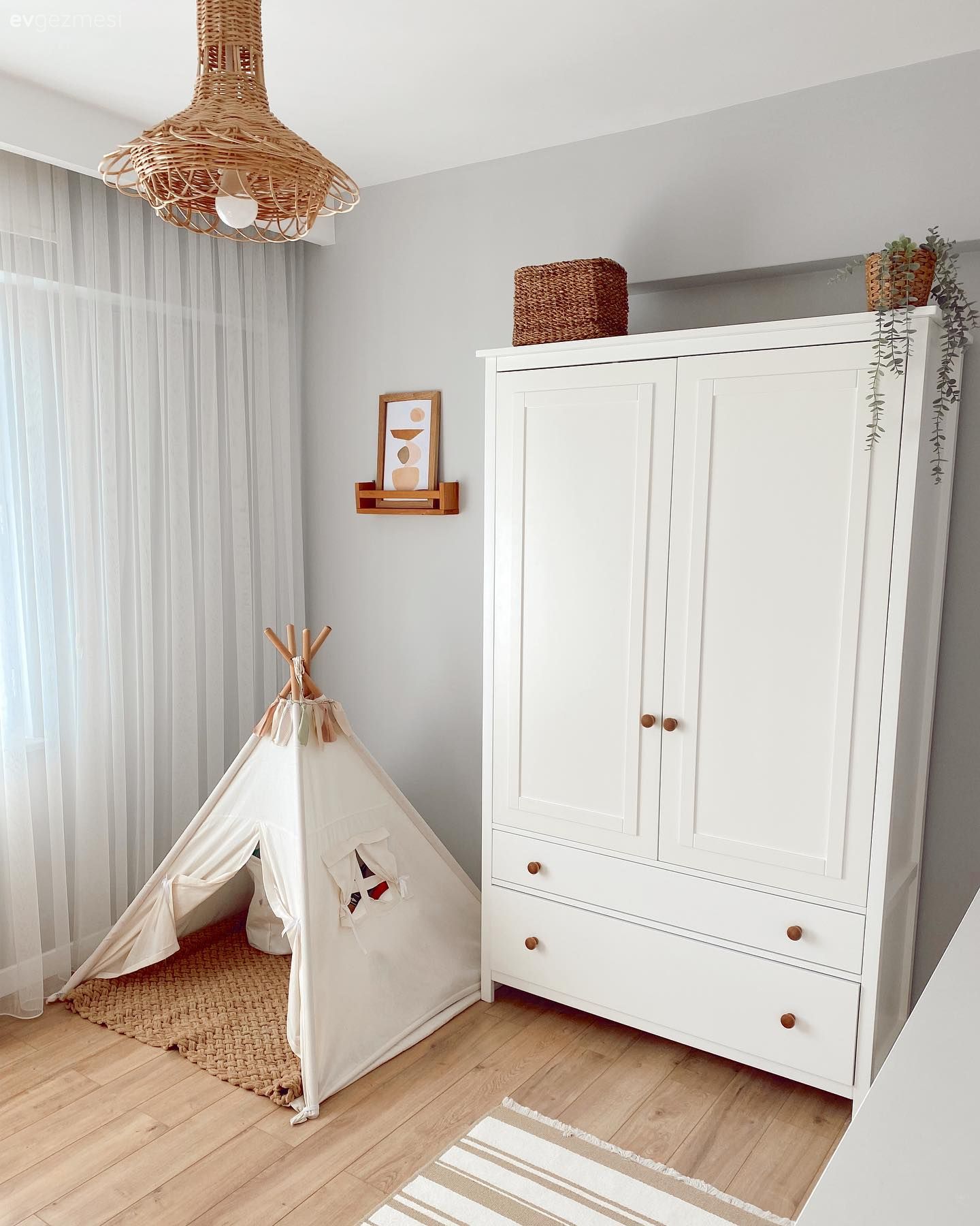 Bu Ferah ve Samimi Evde Farklı Tarzlar İç İçe