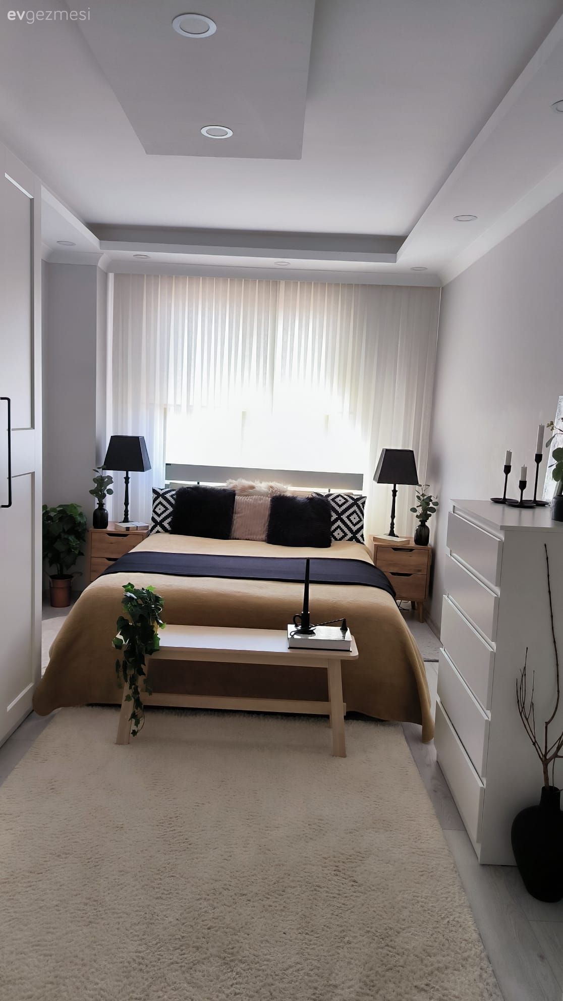 Bu İstanbul Evinde Her Oda Farklı Bir Tarzı Selamlıyor!