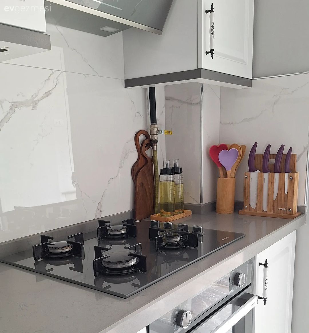 Beyaz, Gri, Mutfak aksesuarları, Mutfak, Shaker kapaklı dolaplar, Davlumbaz