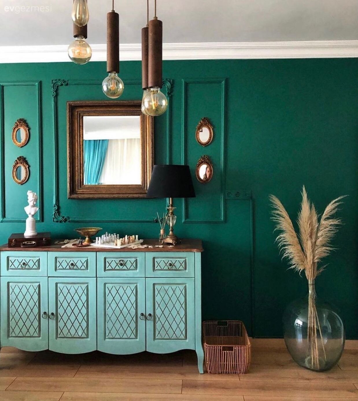 Bahçesi Yok Ama Yeşili Çok: Sürpriz Detaylarla Dolu İstanbul Evi!