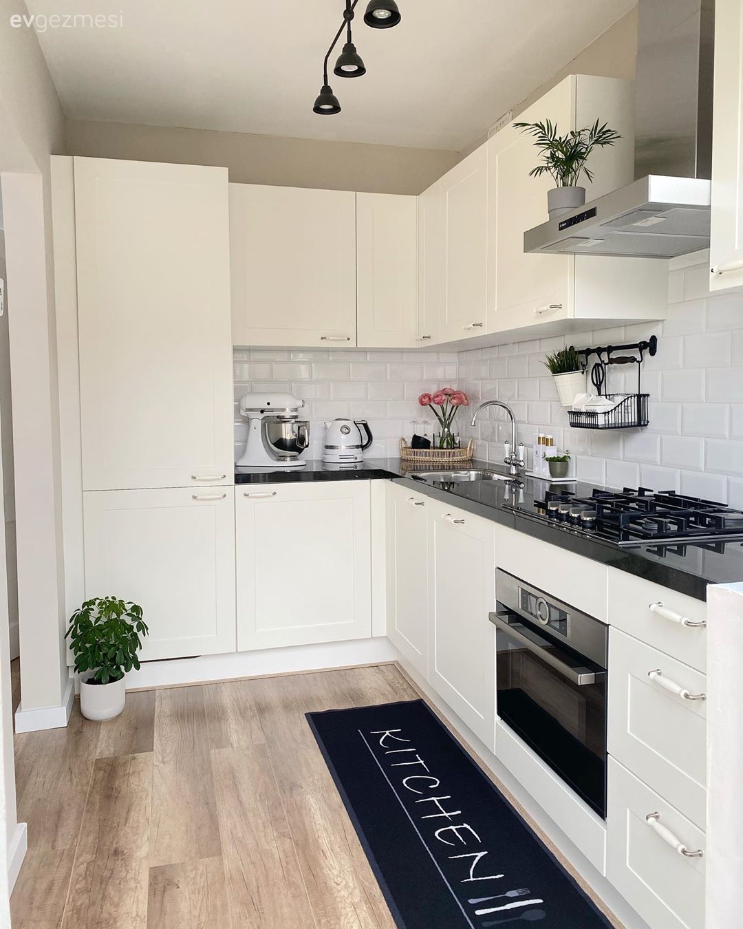 Yılın En Sevilenleri: 2020 Yılından Ev Gezmeleri-2