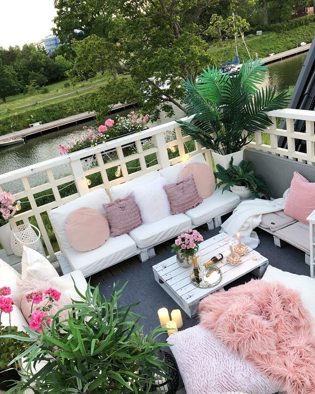 Küçüğünden Büyüğüne Kadar 30+Balkon Dekorasyonu