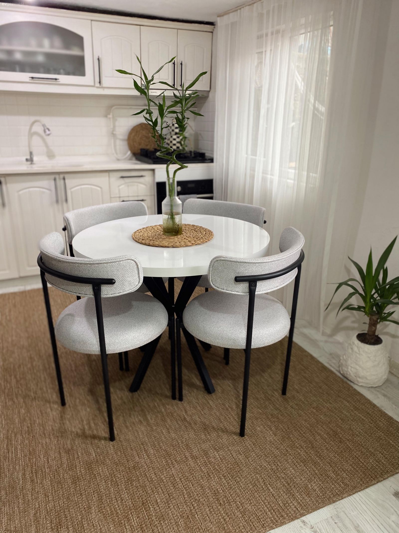 Sakarya'daki Bu Müstakil Ev Konfor ve Samimiyet Odaklı