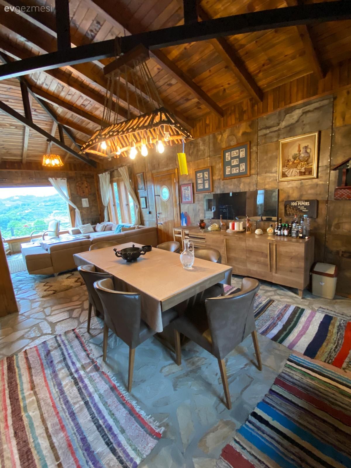 Kim Der Ki Bu Büyüleyici Evin Ahşapları Eski Bir Yolcu Gemisinden Alınmış!