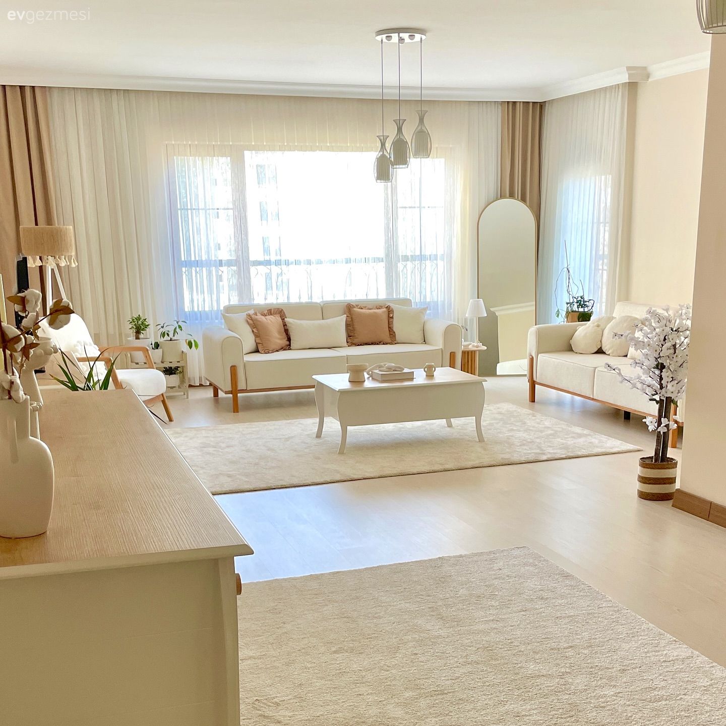 Bu Ankara Evi Aydınlık ve Ferah Haliyle Oldukça Çekici