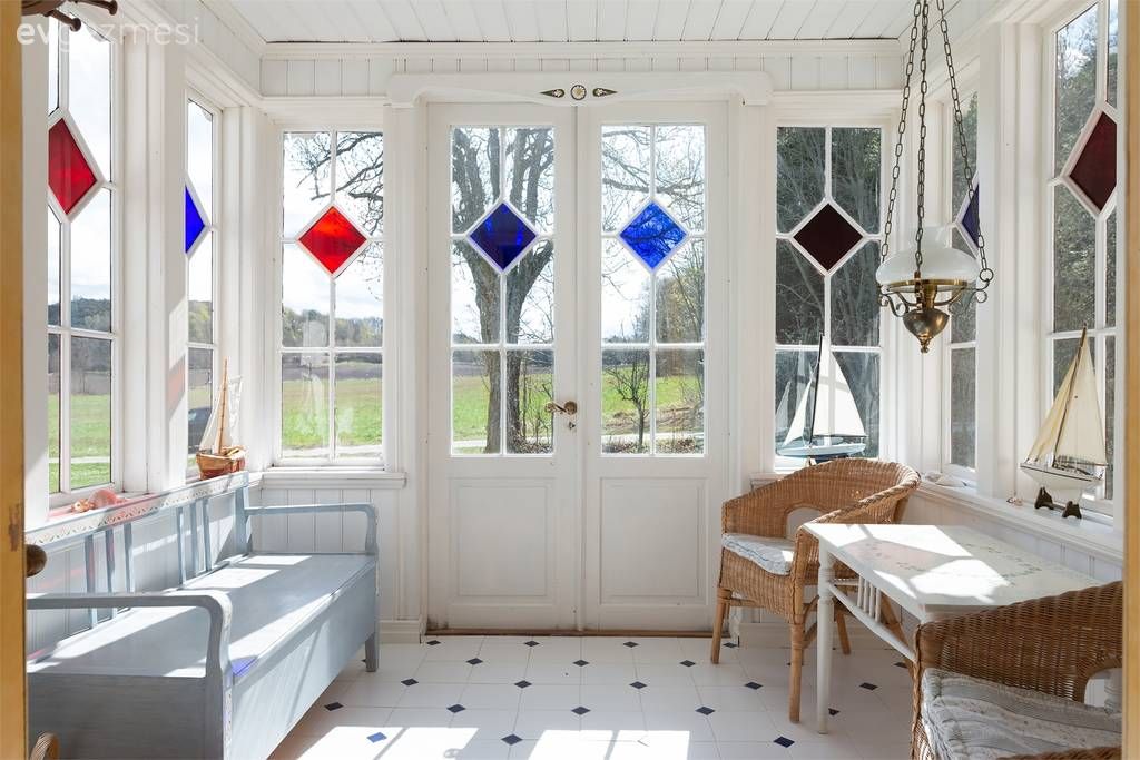 İçi ve Dışıyla Ufkunuzu Açacak 115 M2'lik İki Katlı Müstakil Ev