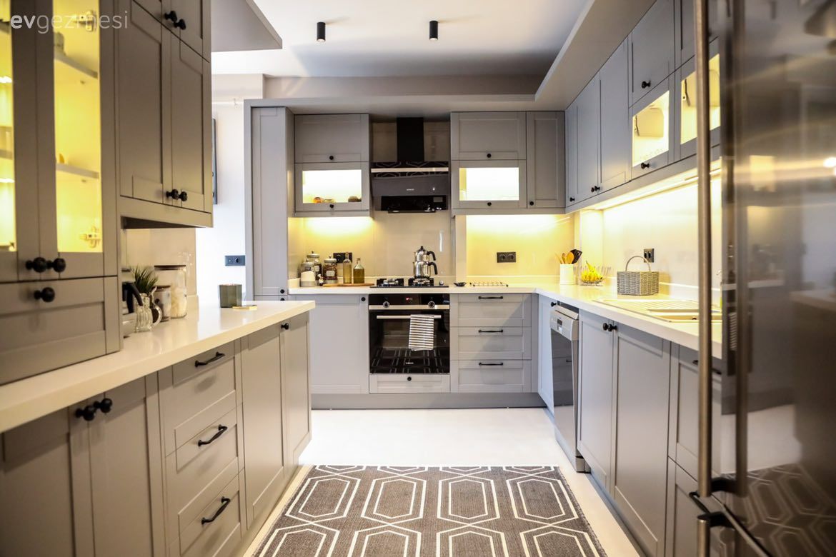 Bu İstanbul Evinde Özel Tasarımlar Ahşapla Sıcaklık Kazanmış!