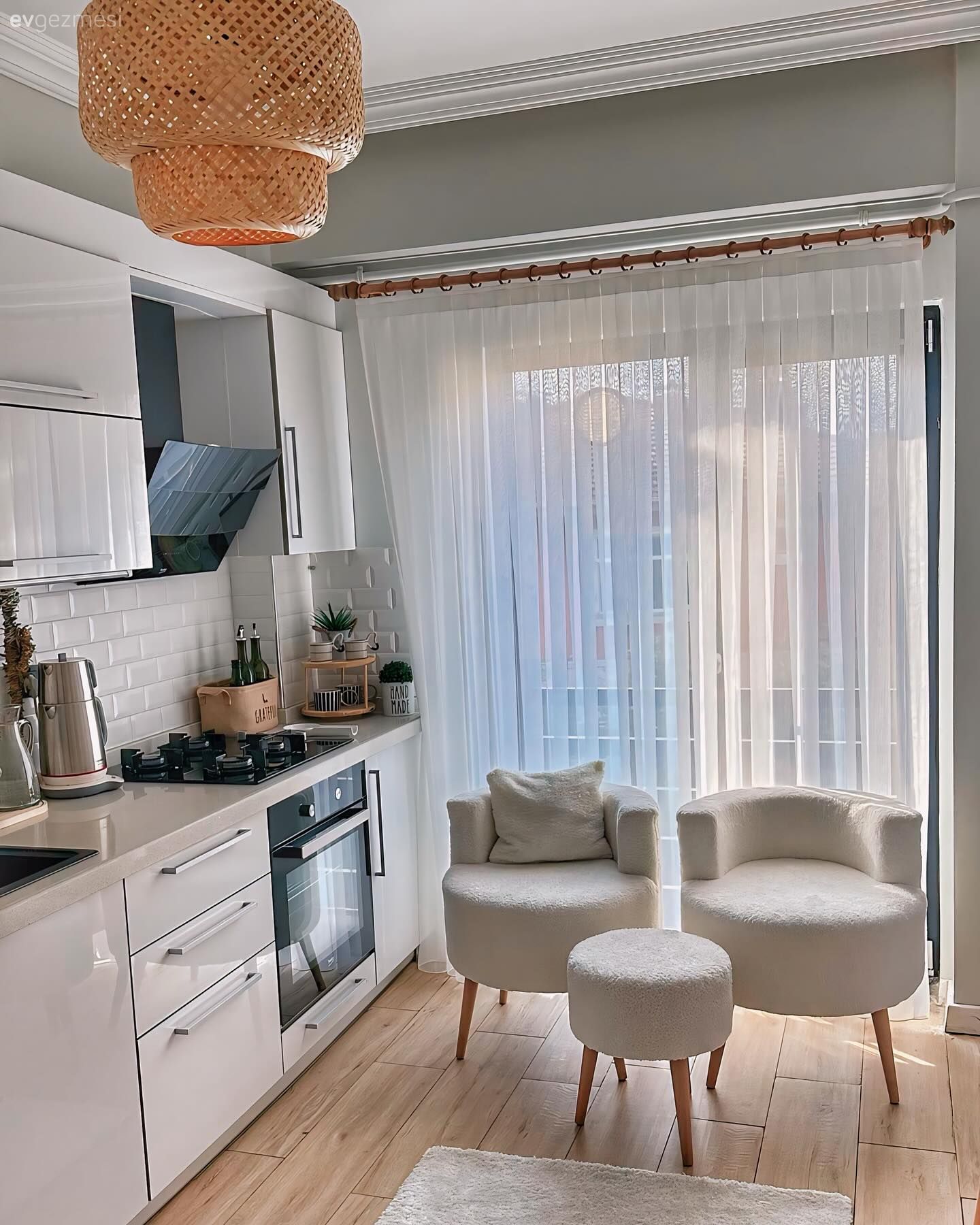 Bu Ferah Mutfakta Keyfine Düşkün Alan Kahve Köşesi!