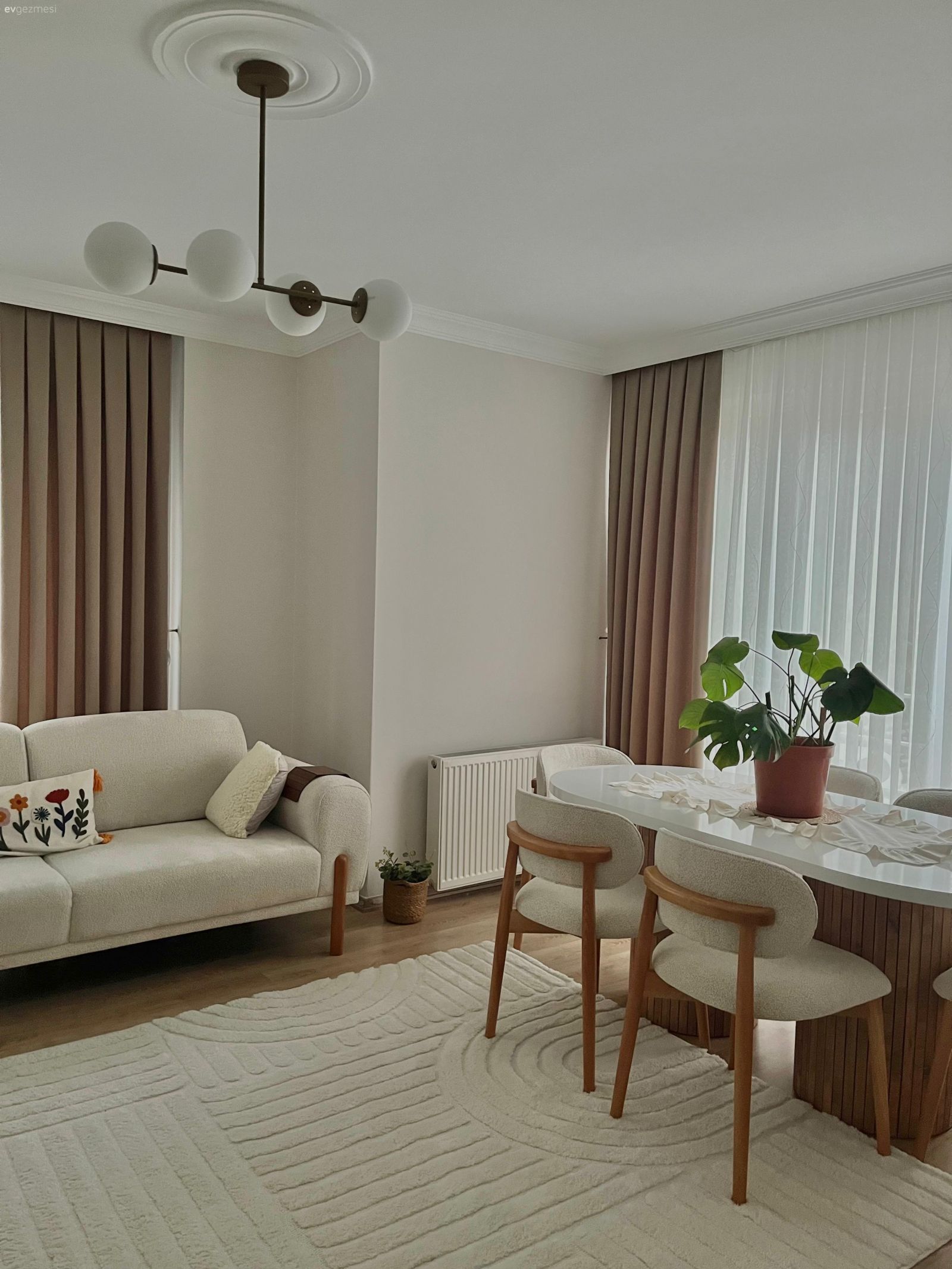 Gösterişten Uzak Sükunete Yakın Bir İstanbul Evi!