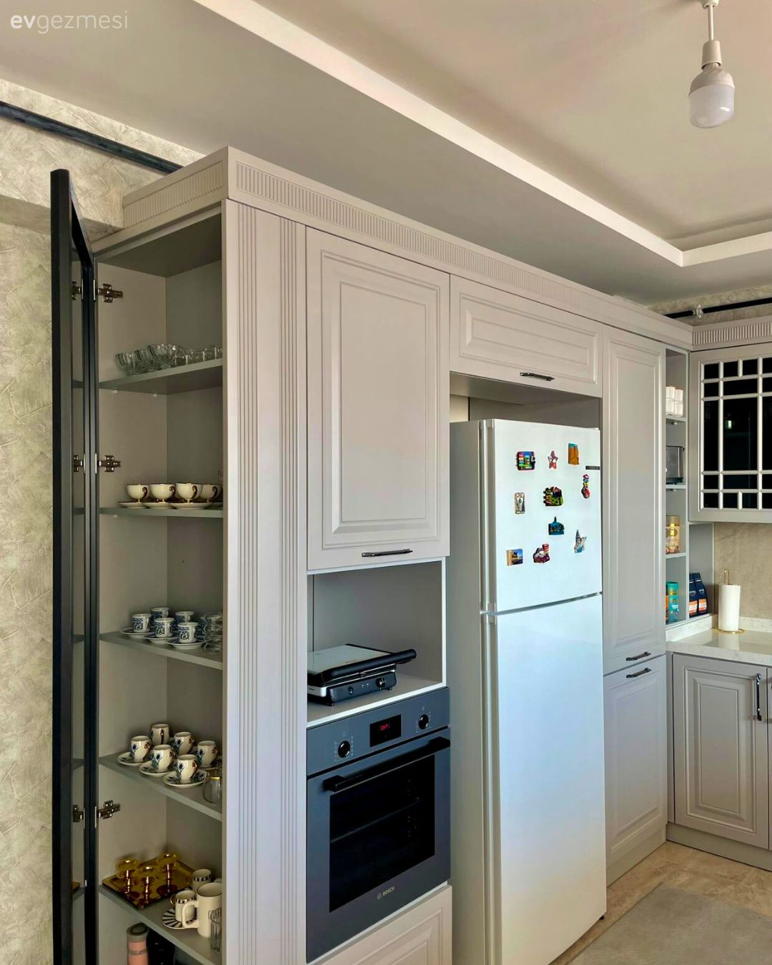 Cam kapaklı dolap, Vitrin, Shaker kapaklı dolaplar, Mutfak, Ankastre, Bej, Beyaz, Gri