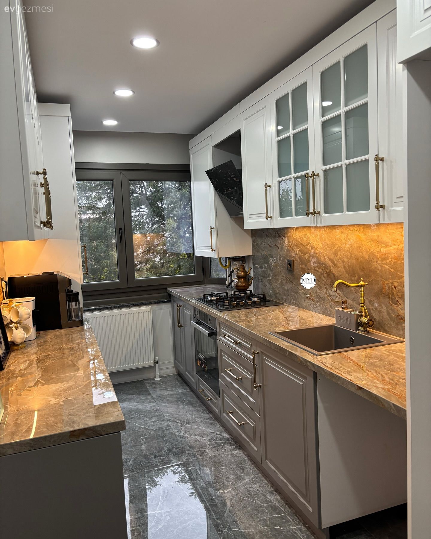 Mutfak ve Banyolar Yeni Halleriyle Modern Görünüme Geçmiş