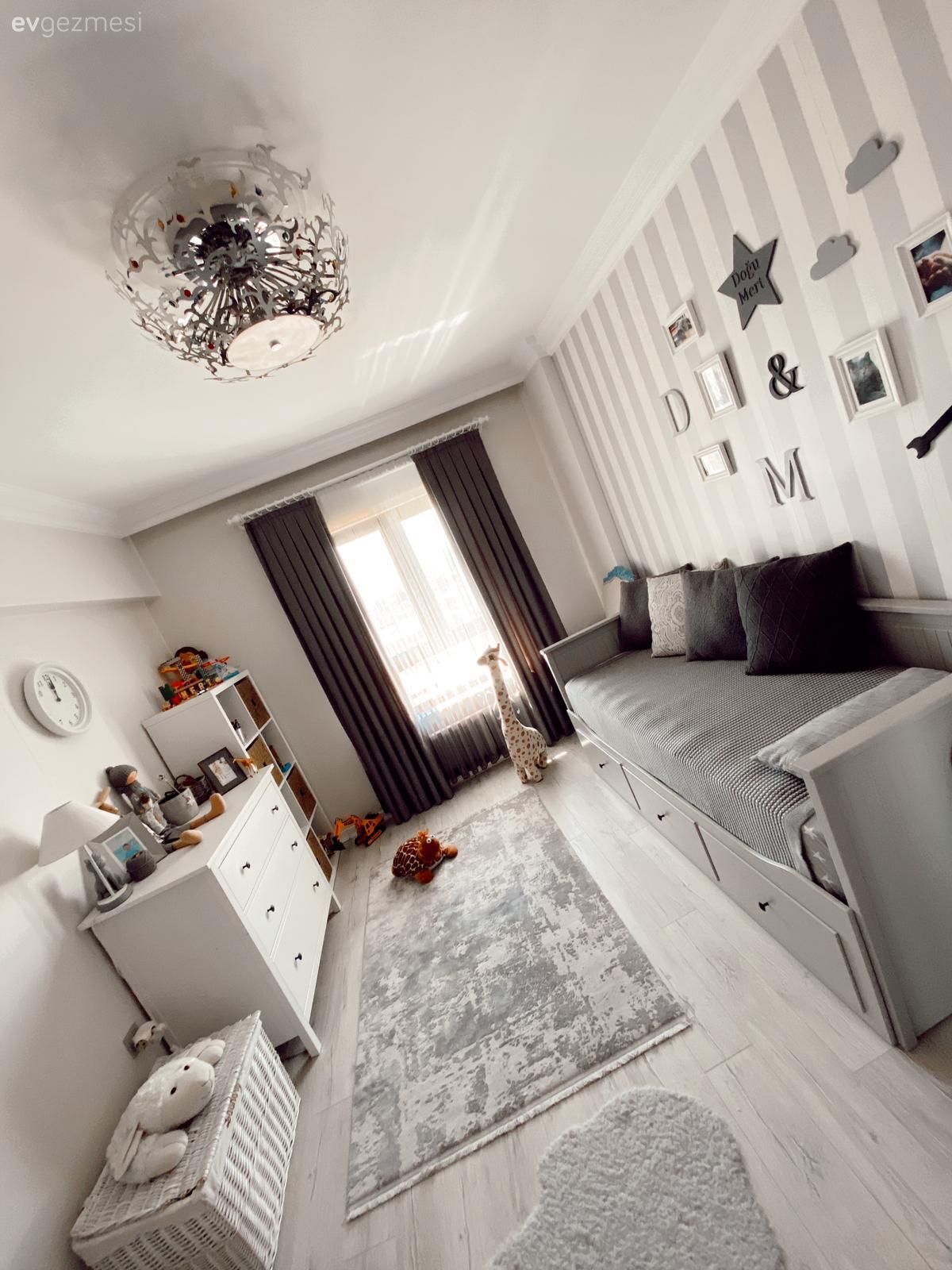 Çocuk Odası, Beyaz, Gri, Füme, Fon perde, Perde, Tül perde, Kırlent, Ev tekstili