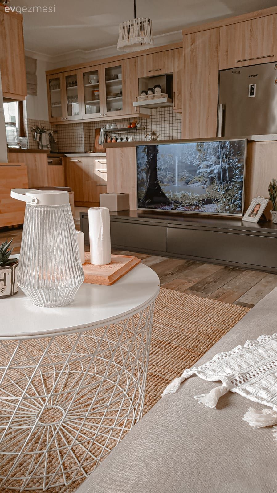 Amerikan Mutfak, Mutfak, Ahşap mutfak, Jüt halı, Halı, Orta sehpa, Sehpa, Tv ünitesi, Tv ünitesi aksesuarları, Ev Aksesuar