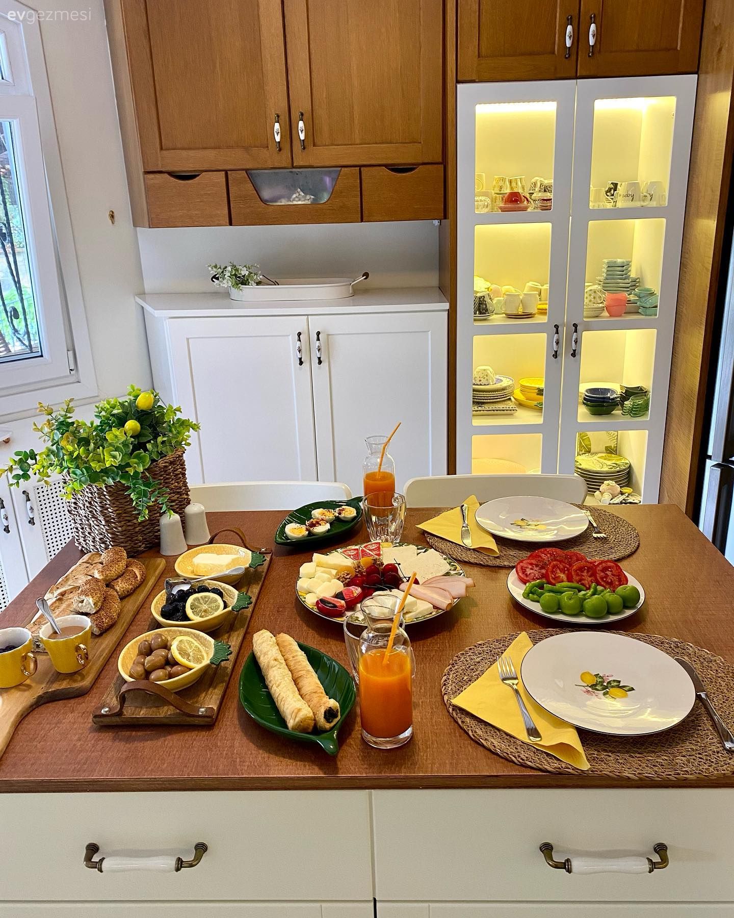 Country Esintili Bu Mutfak Lezzetli Tarifler Hakkında İpucu Veriyor!