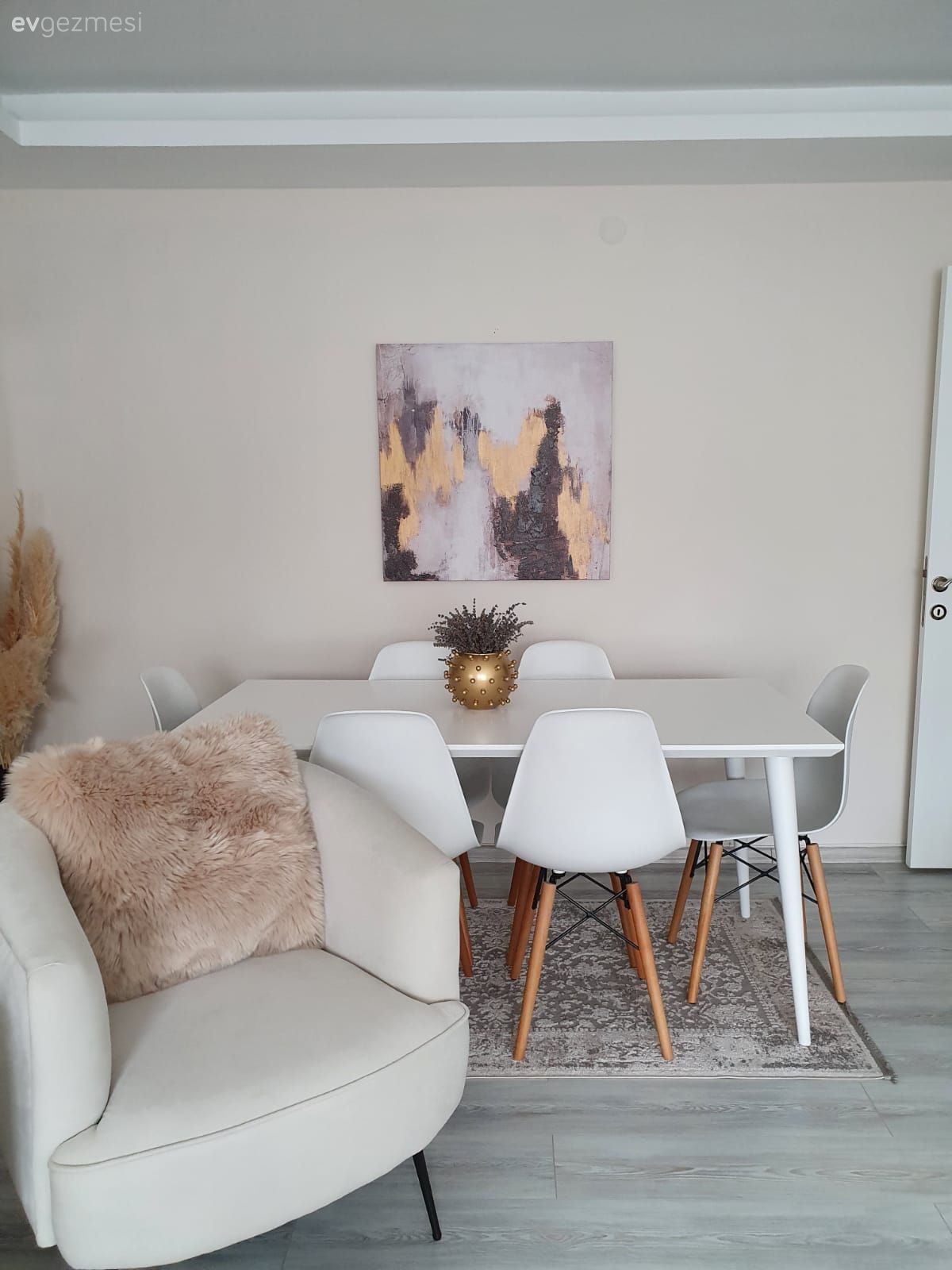 Yemek Odası, Beyaz, Modern, Yemek masası, Sandalye, Eames sandalye, Berjer, Peluş