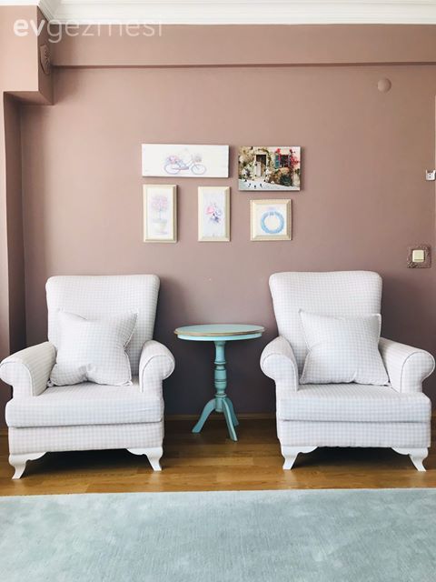 Sakin, Romantik ve Samimi: Country Esintili Bir Dekor