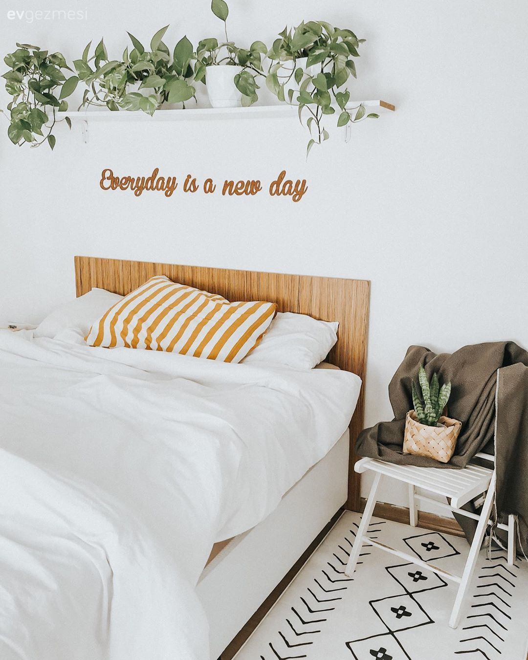 Yatak Odası, Beyaz, Siyah, Geometrik desen, Desenler, Halı, Yatak odası duvar dekorasyonu, Sandalye