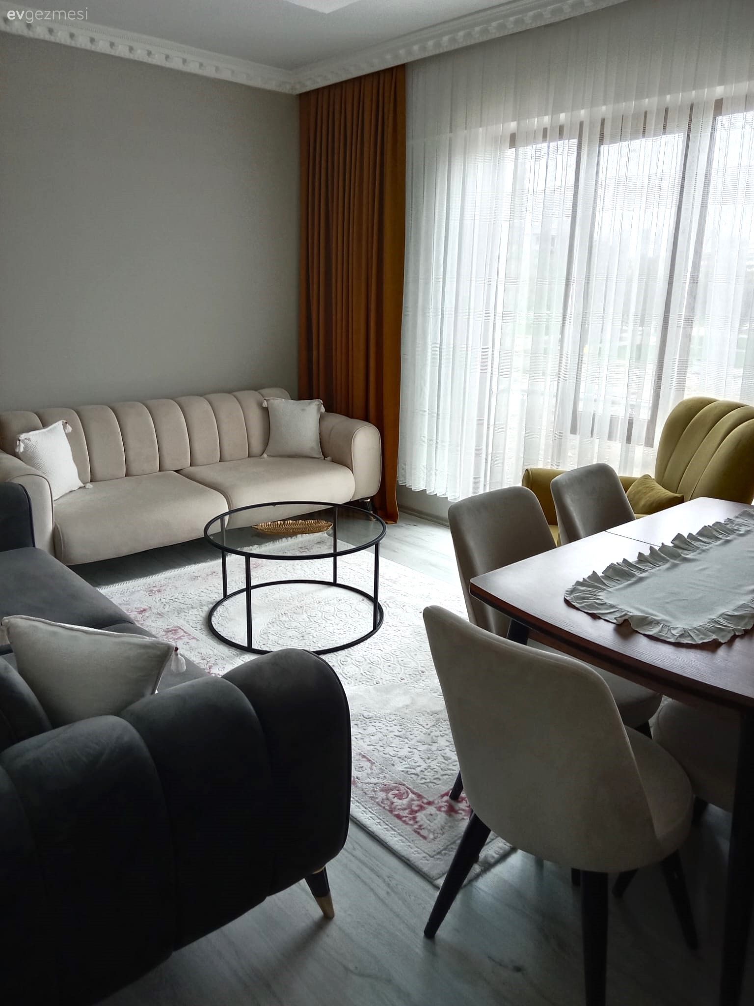 Bu Elazığ Evi Mütevazı Kelimesinin Sözlük Karşılığı