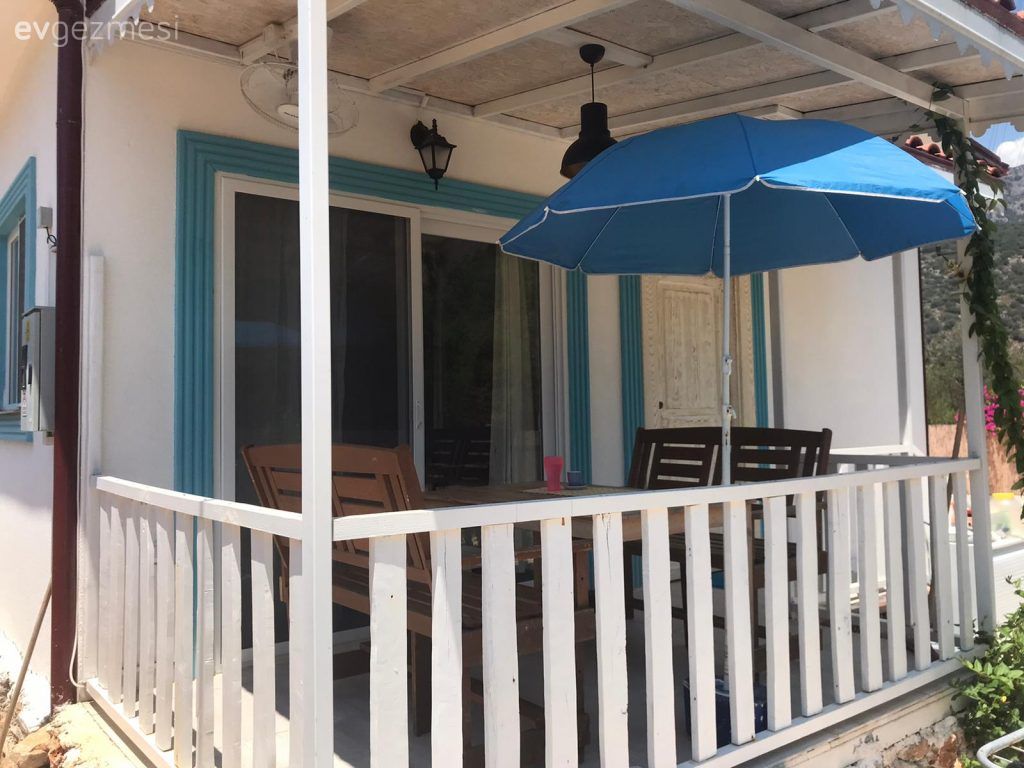 Müstakil Ev Modelleri ve Maliyetler: Tuba Hanım'ın 50 m2 Prefabrik Evi!