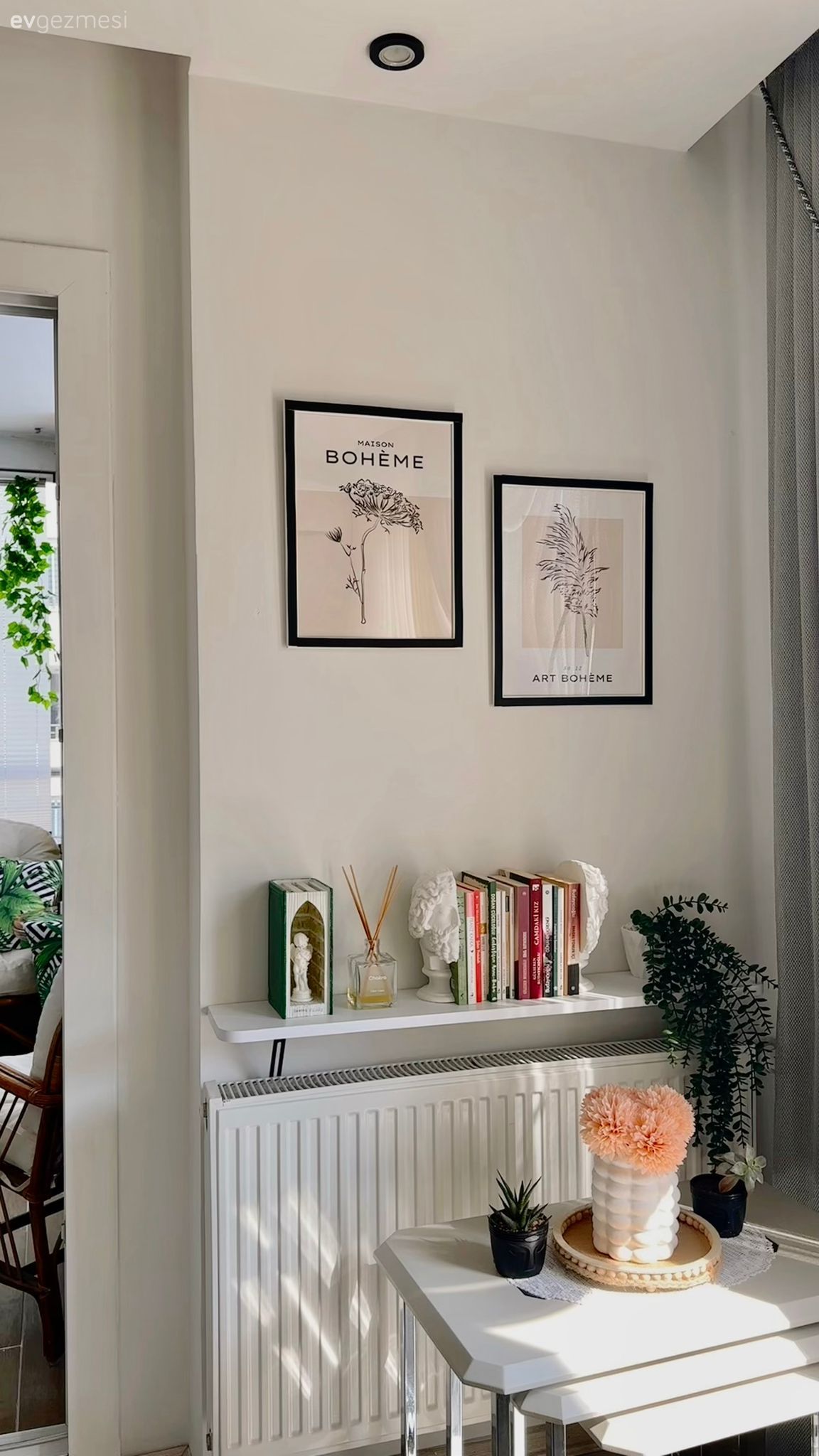 Salonda Modern Balkonda Bohem: Adana'dan Bir Ev Gezmesi