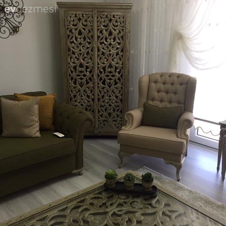 Antik Detaylarla Dolu Bu Ev Geçmişin Günümüze Yansıması