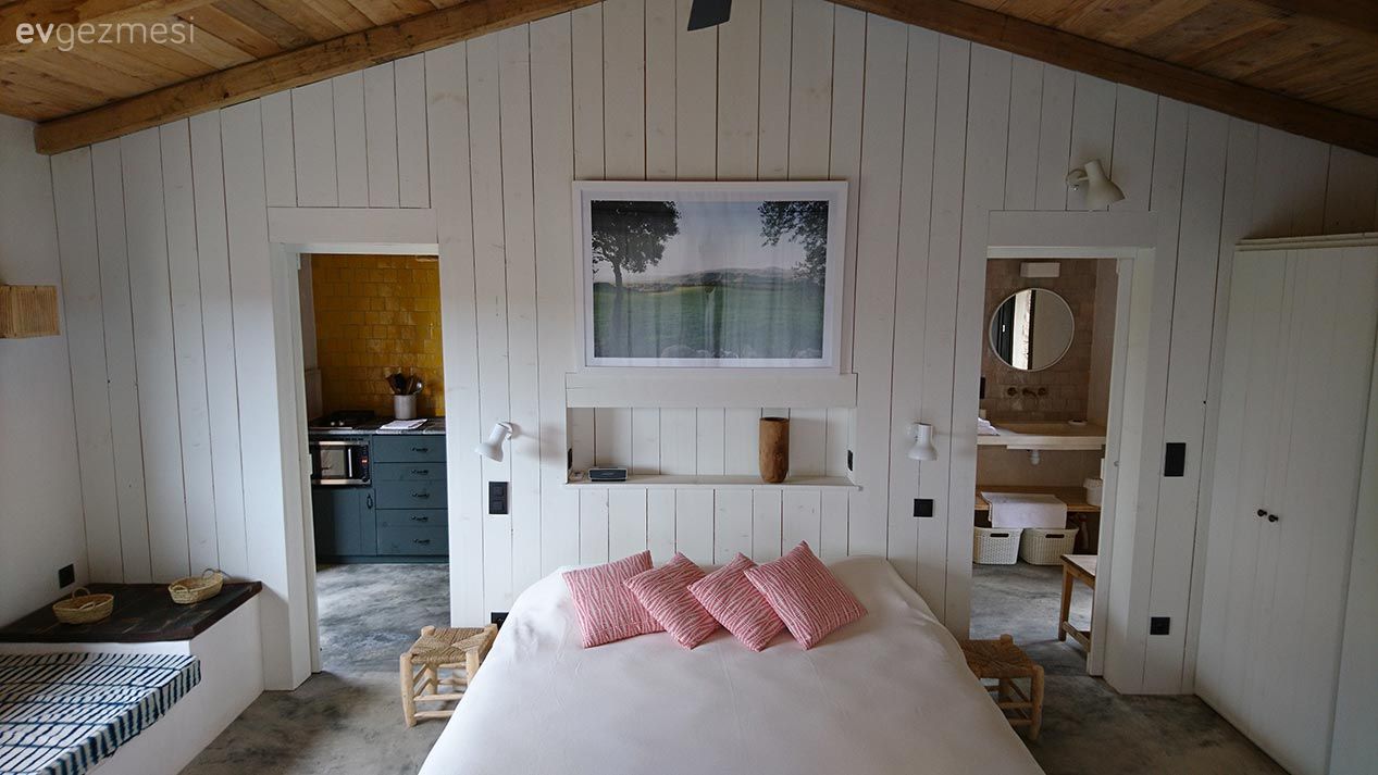 İki Kişiye Lüks Hayat Sunabilecek Bir Taş Ev