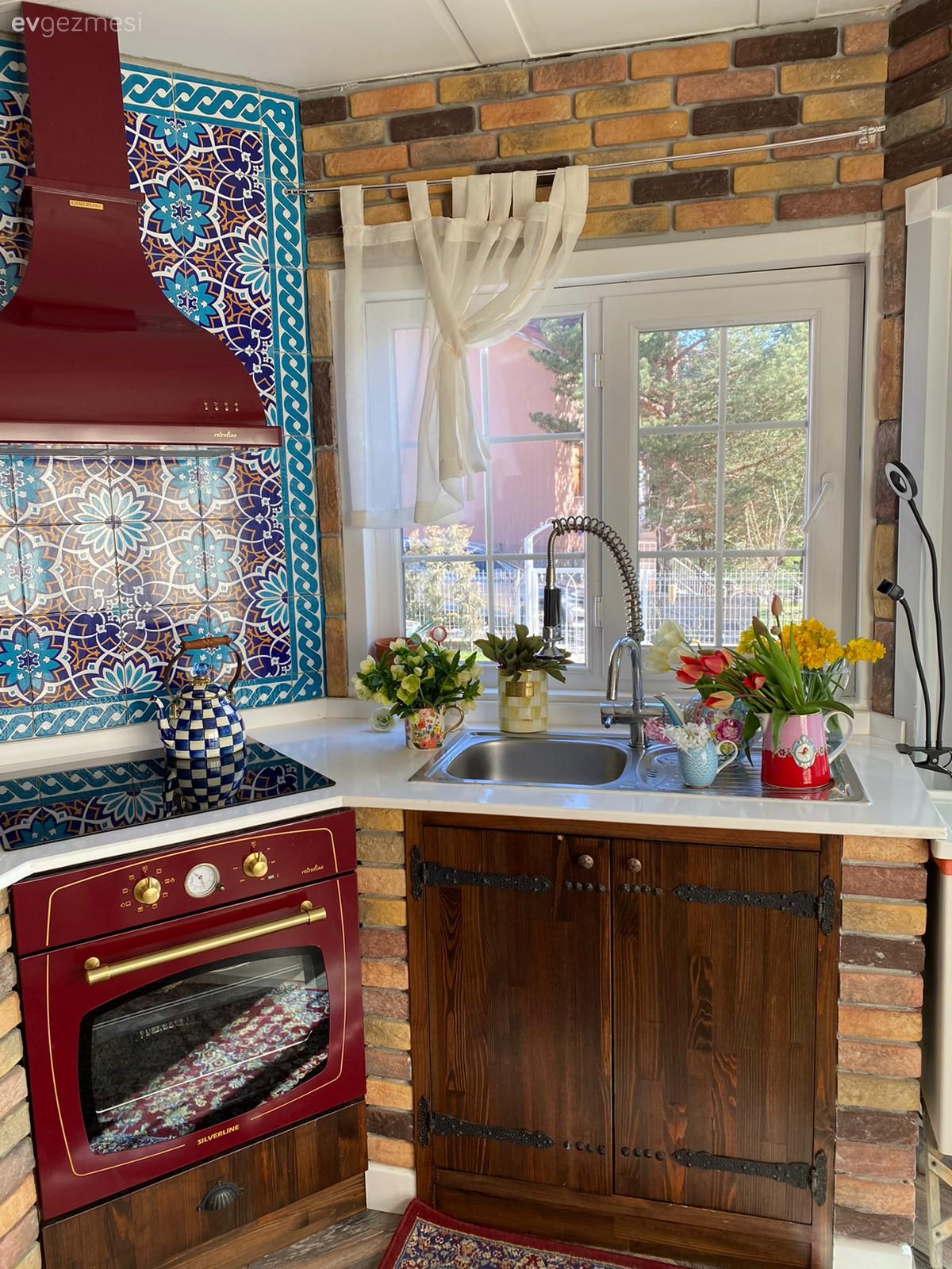 Bir Yanı Geçmişte Bir Yanı Bugünde: Tokat'tan Sıcacık Bir Yayla Evi!