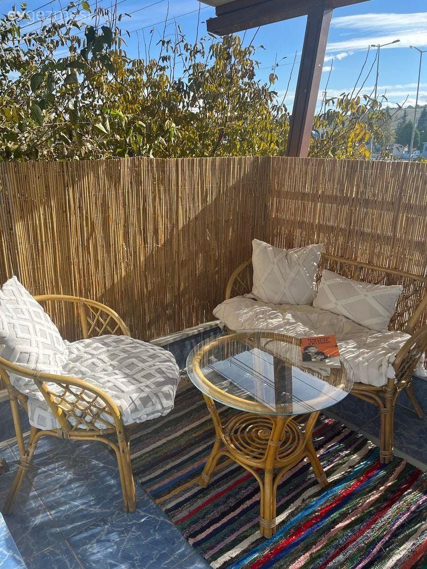 Balkon, Bohem Dekorasyon, Beyaz, Hasır sandalye, Balkon masası, Bambu çit, Balkon halısı, Kilim, Halı