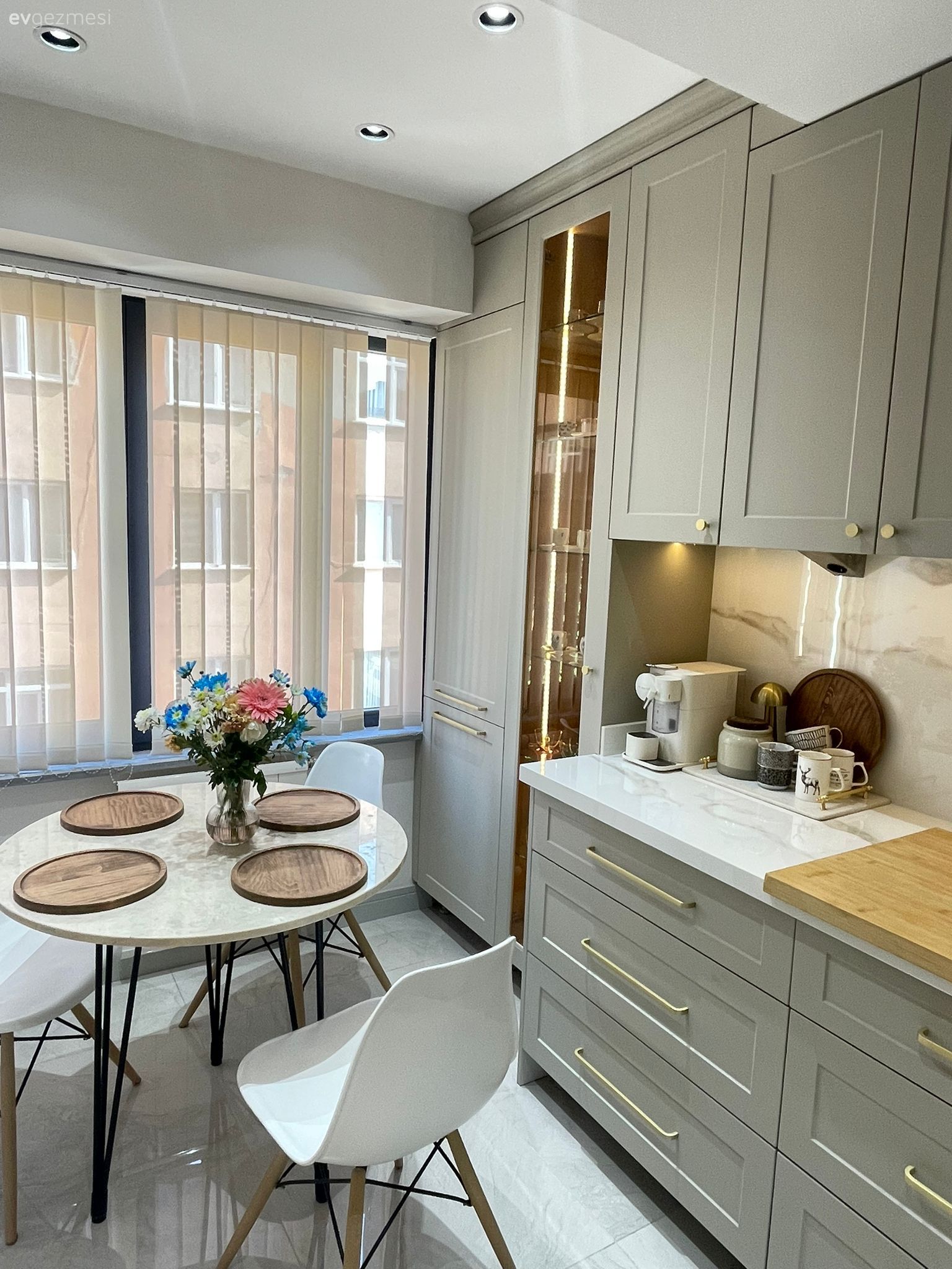 Balkon Artık Mutfakta: İstanbul'dan Komple Tadilat Geçirmiş Bir Ev