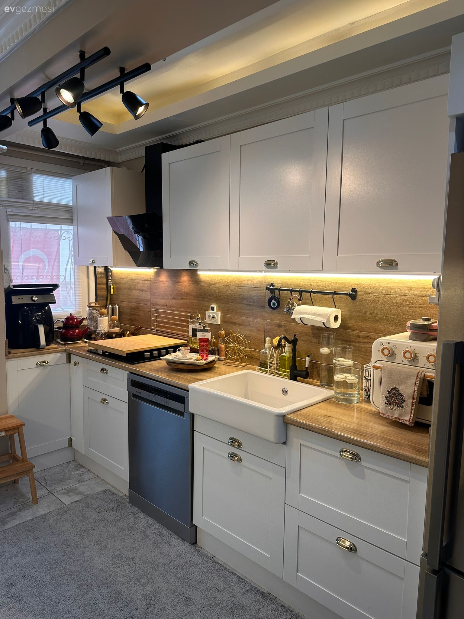 Demonte Alınan Dolaplar Bu Mutfağa Yeni Suret Kazandırmış