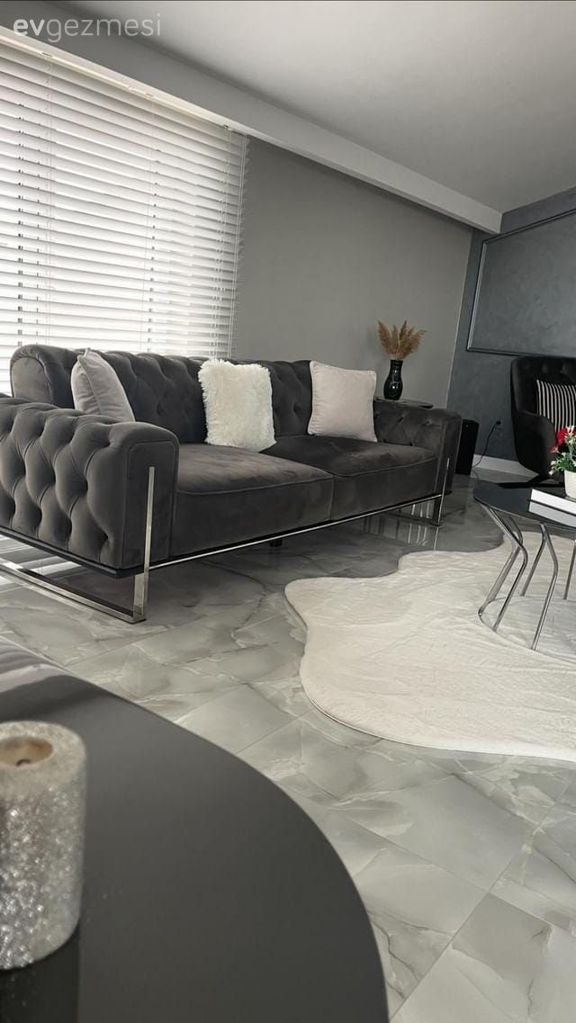 Müstakil Havası Veren Bu Ordu Evi Bir Rezidansın Dubleks Dairesi!