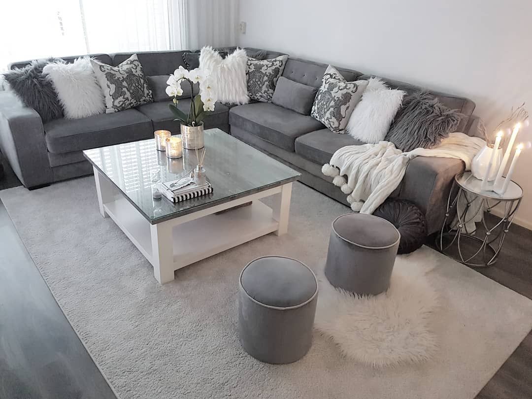 Bu Ev Sakinlikle Işıltıyı Aynı Ortamda Buluşturmayı İyi Biliyor!