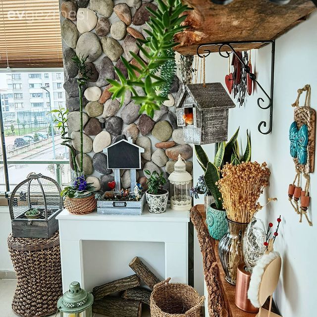 Beyaz, Balkon, Taş duvar, Duvar dekorasyonu, Hasır sepet, Hasır, Ev bitkisi