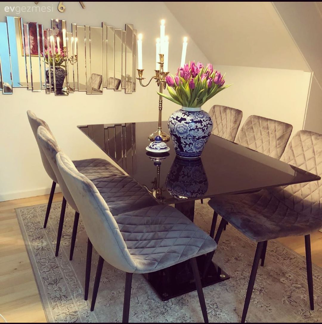 Yemek Odası, Gri, Siyah, Mavi, Yemek masası, Sandalye, Ayna, Dekoratif ayna, Vazo, Ev Aksesuar, Şamdan, Halı