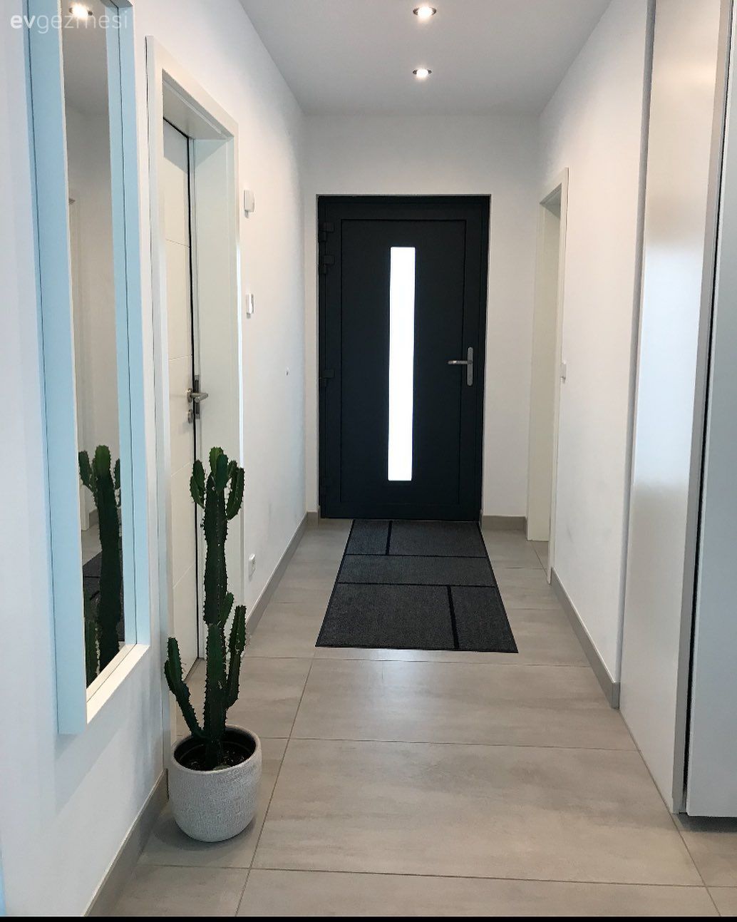 Ev Gezmesi: Endüstriyel Detayları İçine Alan Bir Dekor