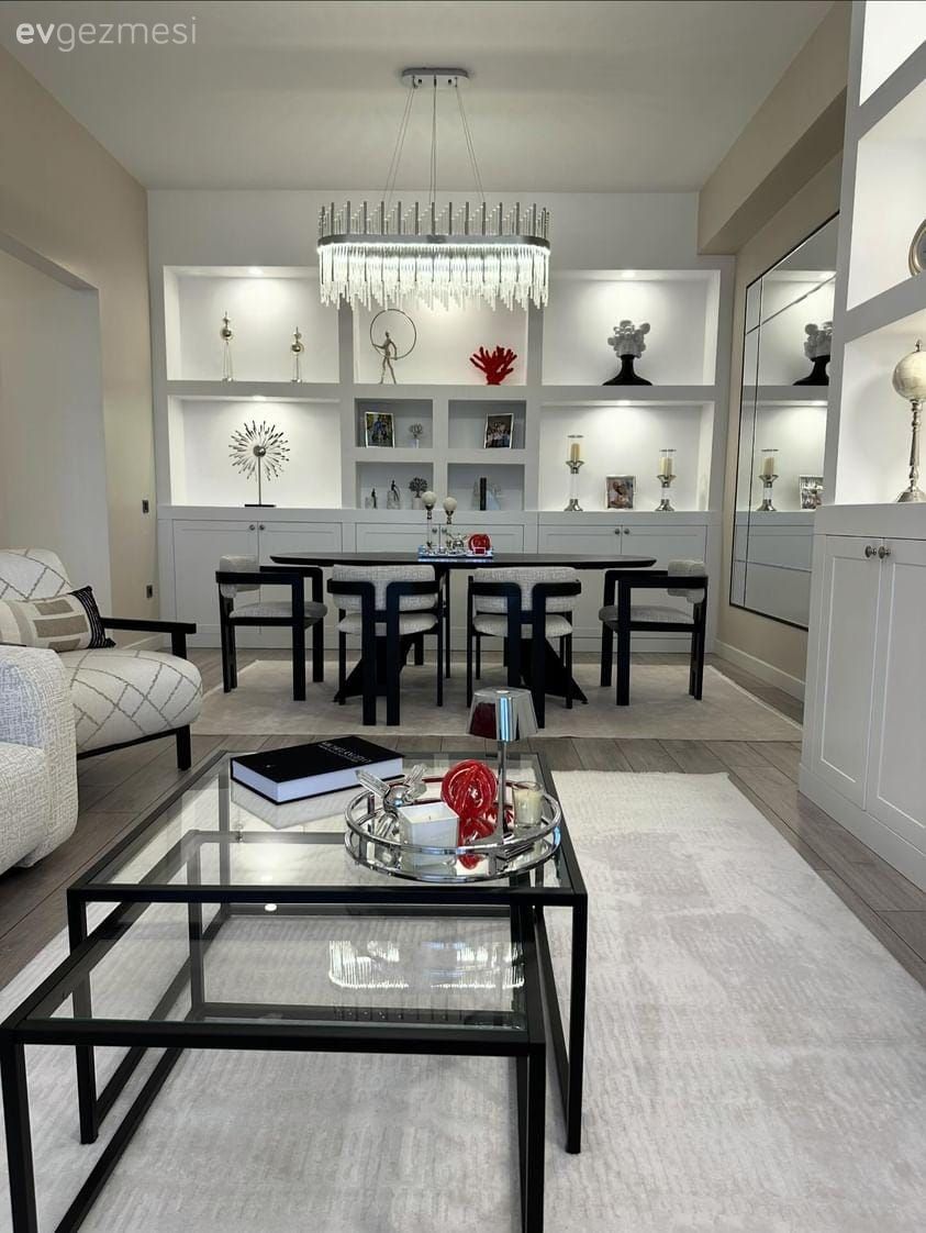 Uzun ve Dar Bir Salon Nasıl Ferahlatılır Sorusuna Yanıt Veren Bir Dekor!