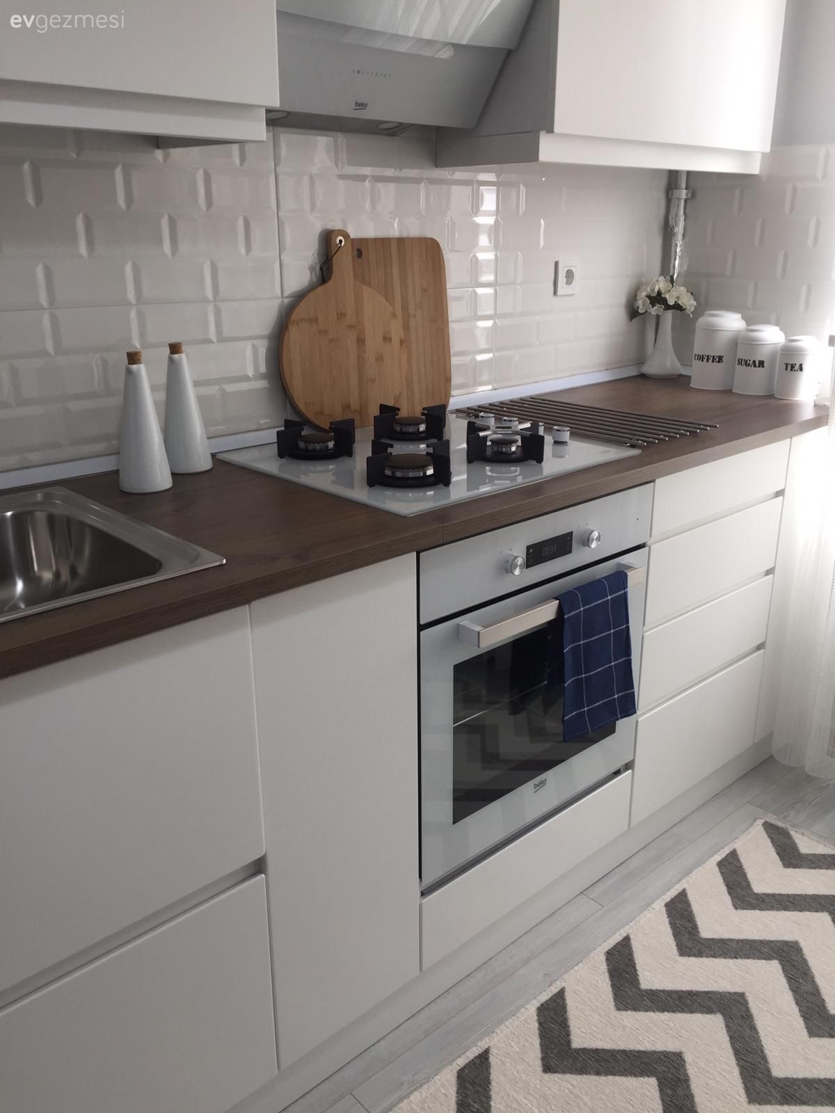 Mutfak, Beyaz mutfak, Modern mutfak, Mutfak tezgahı, Mutfak tezgah arası, Mutfak Avize Modelleri, Mutfak halısı, Mutfak masası, Sandalye, Ankastre