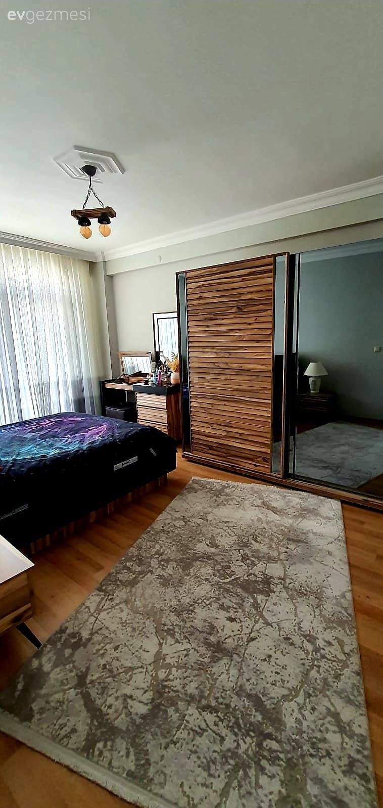 Yatak Odası, Mor, Gri, Komodin, Gardrop