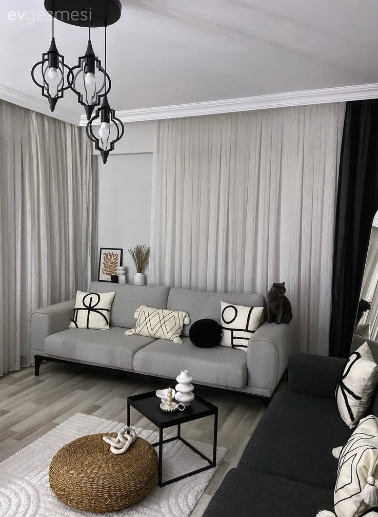 Bu Evde Her Eşya Küçük Alanlara Uygun Şekilde Seçilmiş