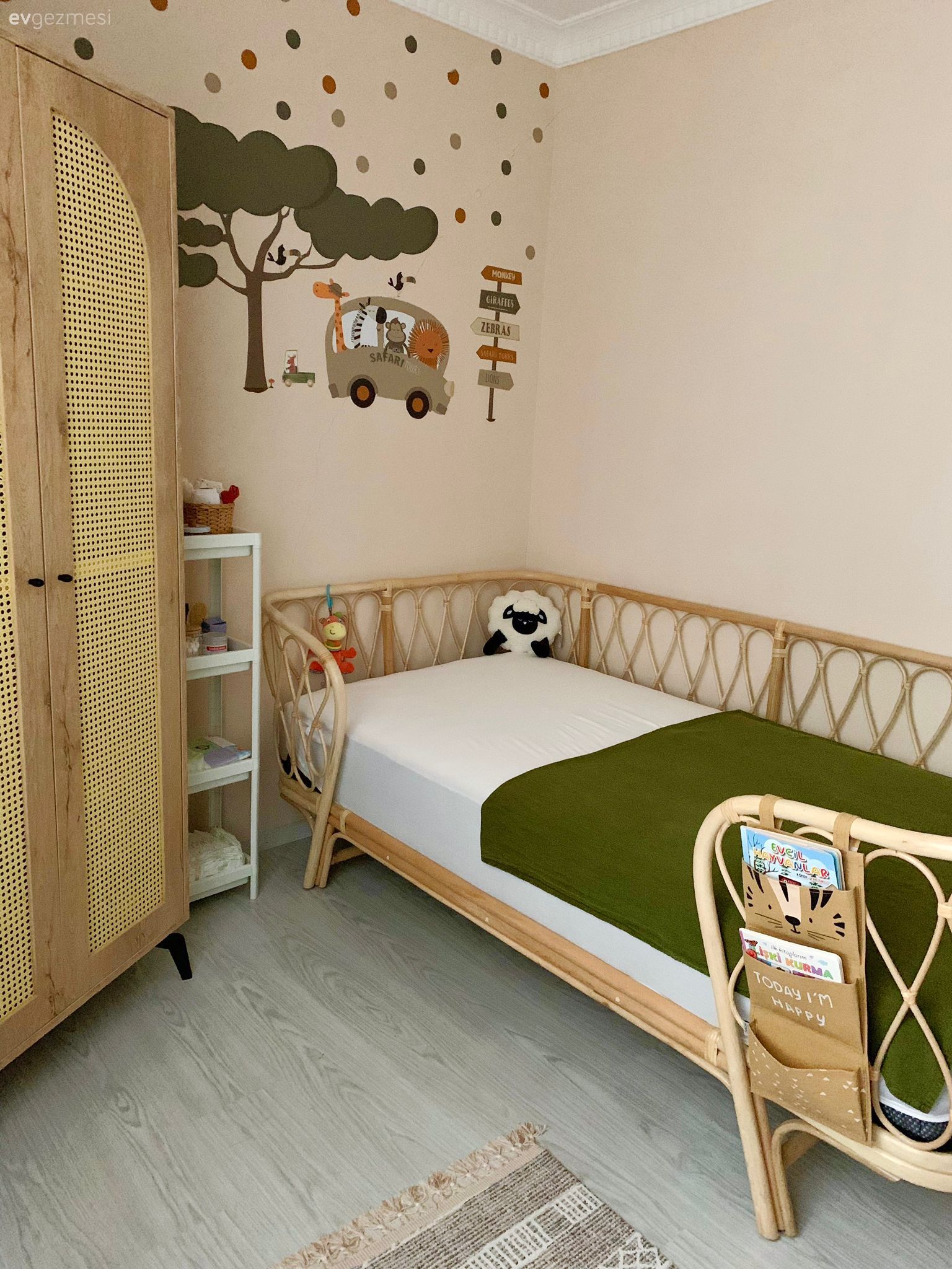 Öncesi&Sonrası: Minik Sahibini Neşeyle Karşılayan Bir Oda!