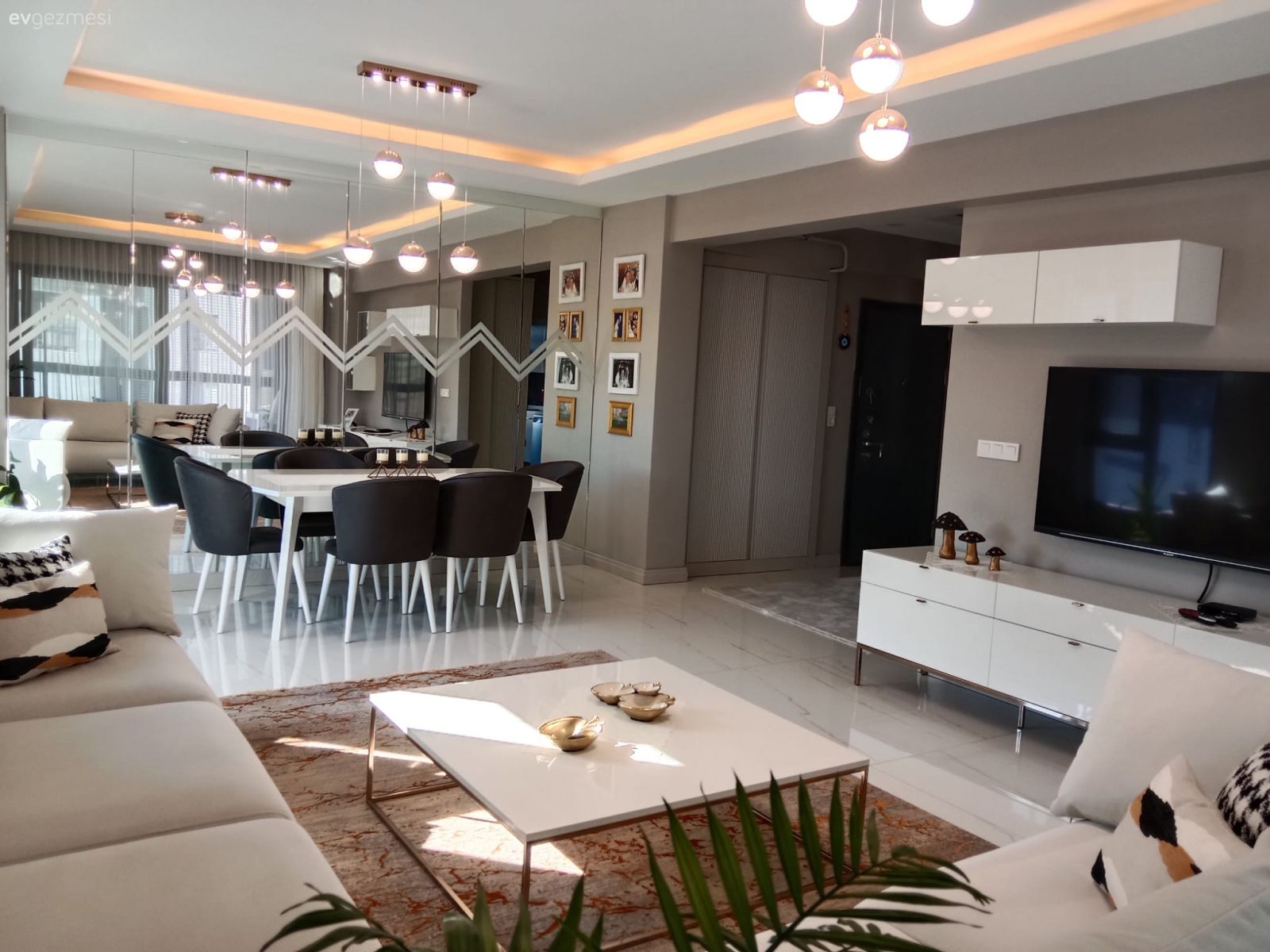 Bu Çanakkale Evinde Modern Stilin Arasına Art Deko Serpiştirilmiş!