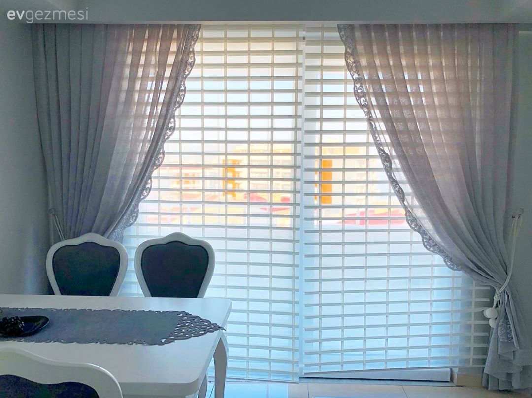 Bu Şık Mutfak, Tezgah Arasından Işıltı Saçıyor