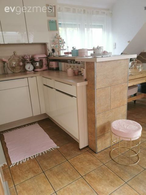 Amerikan Mutfak, Mutfak, Mutfak yarım adası, Ahşap mutfak, Beyaz mutfak, Modern rustik, Mutfak tezgahı, Mutfak tezgah arası, Ankastre, Mutfak aksesuarları, Mutfak halısı, Dubleks evler, Pudra pembe, Tabure