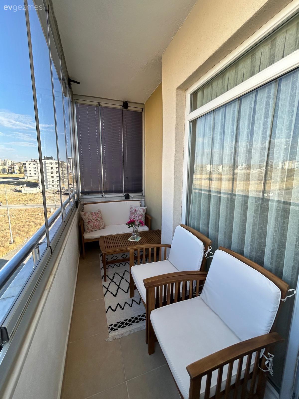 Bu Kayseri Evinde Ulaşılabilir Parçalarla Samimi Şıklık Yakalanmış