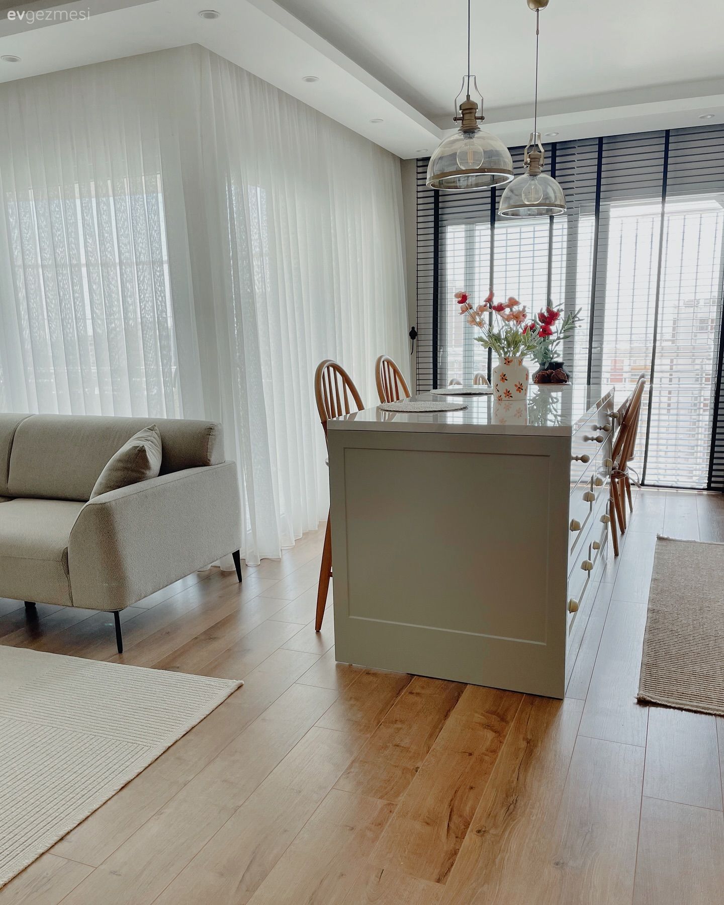 Önceki Halinin Premium Versiyonuna Dönüşen Bir Mutfak!