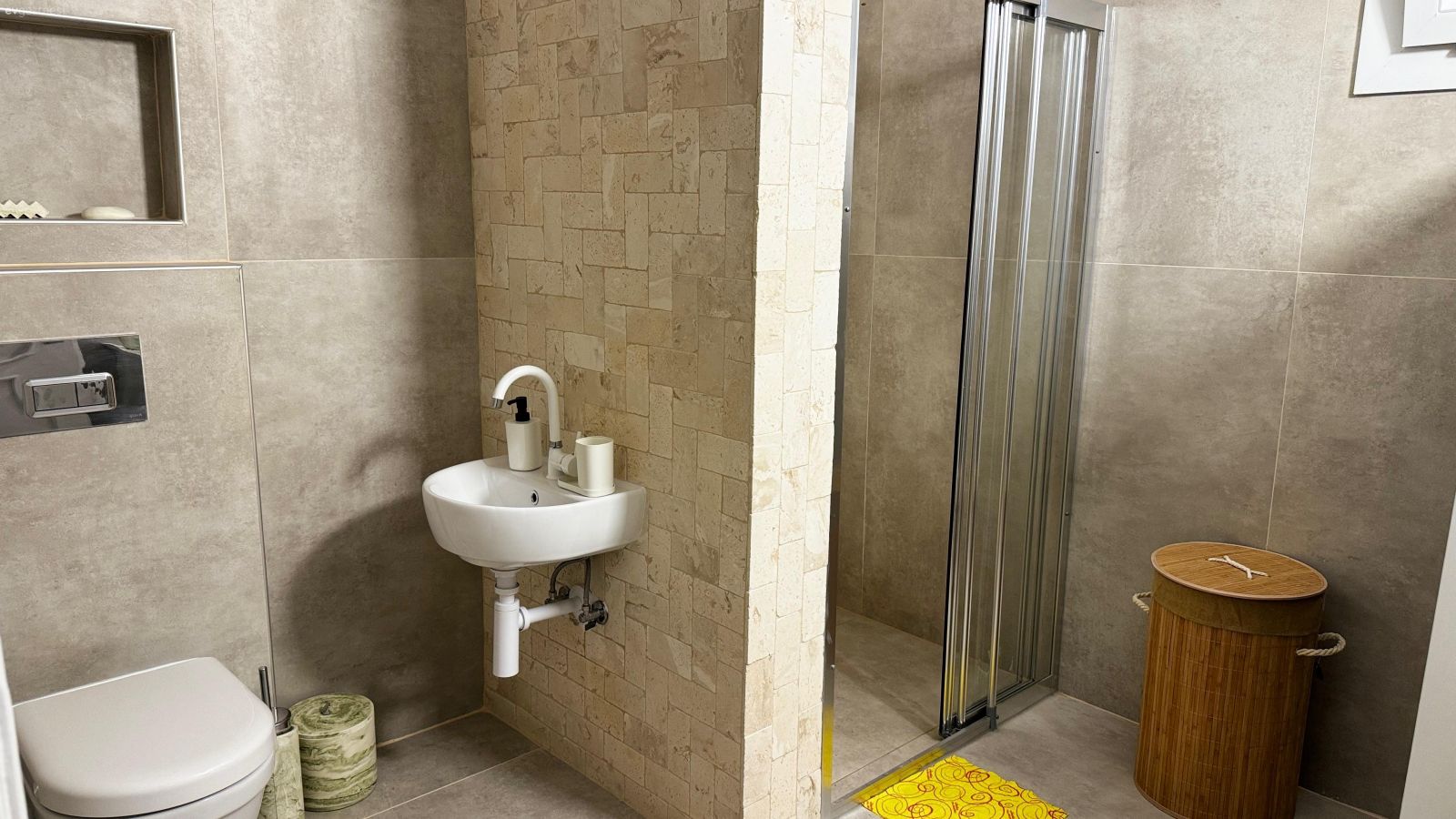 Öncesi&Sonrası: 50 Yıllık Banyonun Yenilenme Öyküsü