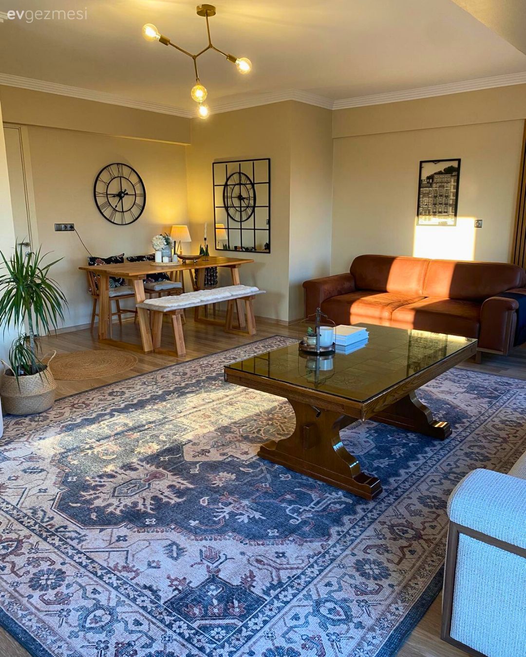 İzmir'deki Bu Evde Nostaljik Detaylara Modern Yorum Katılmış