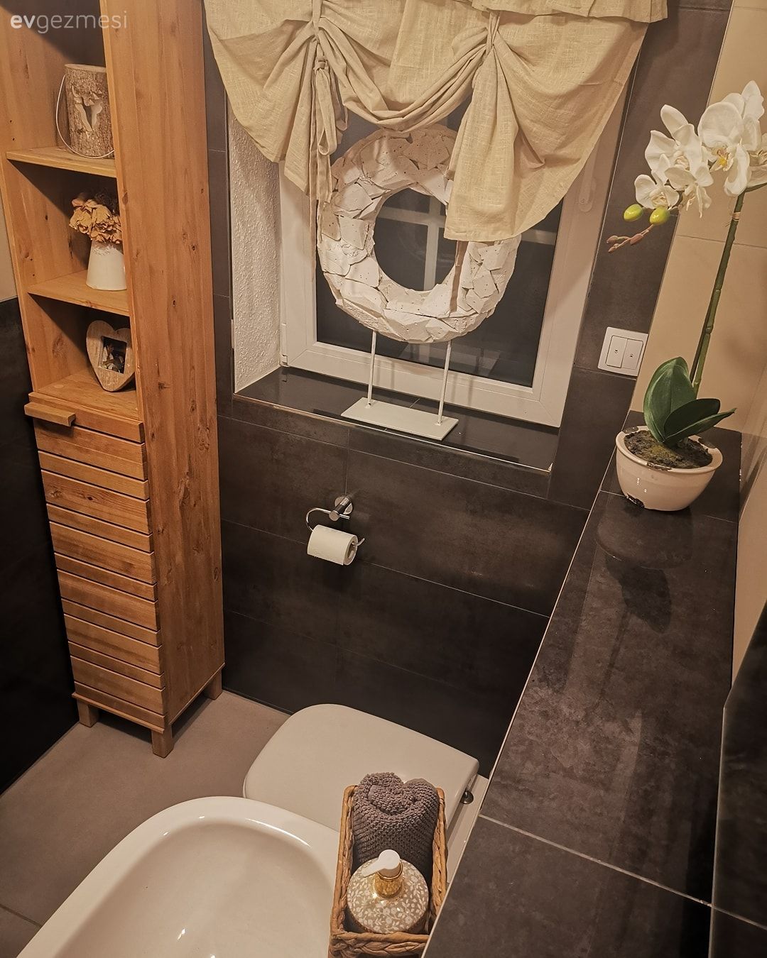 Zarif Mobilyalar ve Yaratıcı Fikirler: Keyif Dolu Müstakil Bir Ev