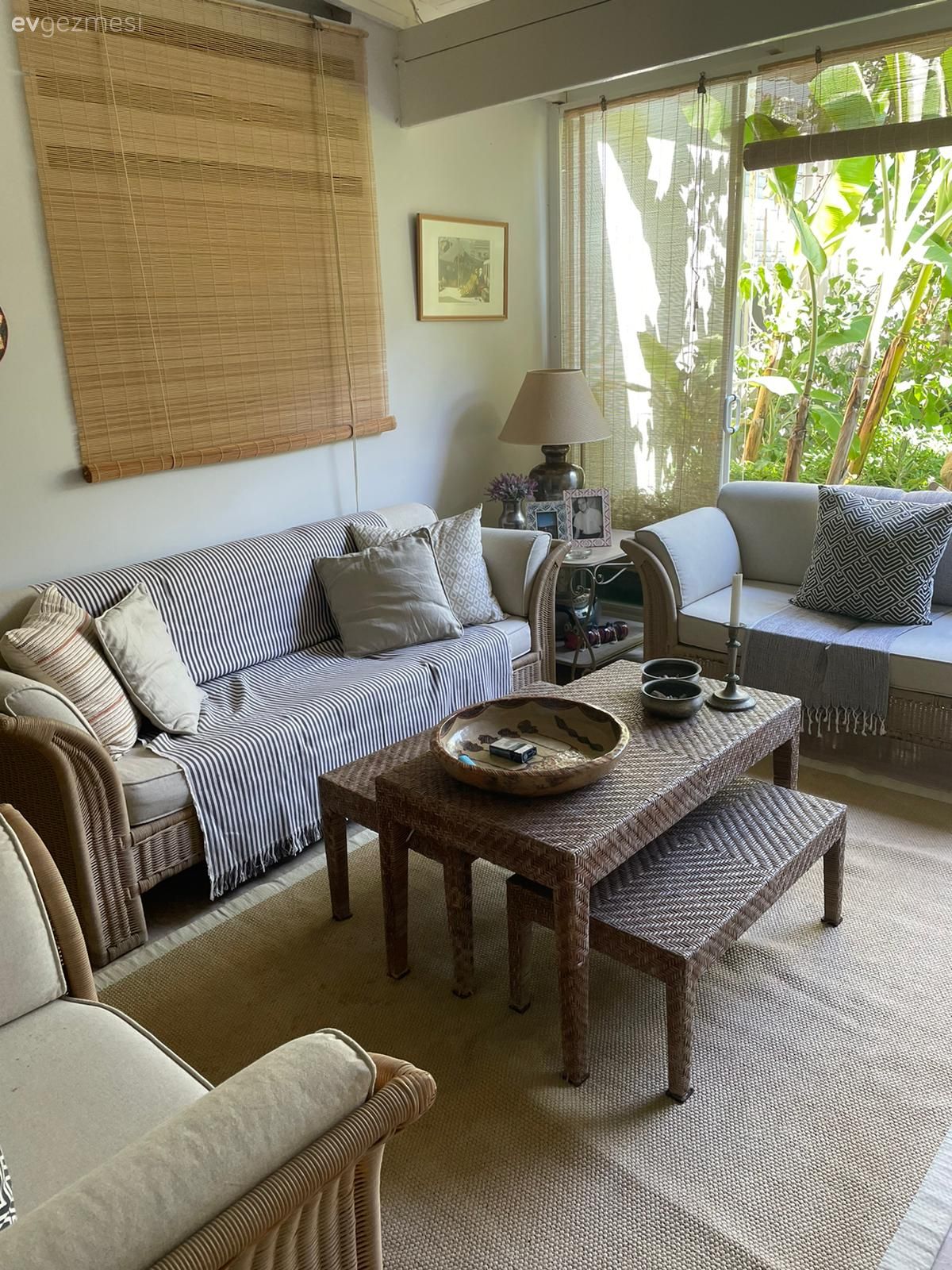 Bu Çeşme Yazlığında Zarafet ve Keyif Seviyesi Eş Değer Şekilde