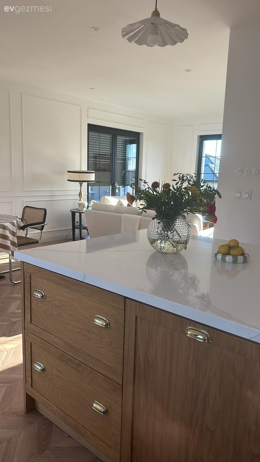 Zarif Seçimlerle Donanmış Bu Ev Görülmeye Değer